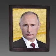 На память: Картина «В.В. Путин» на ониксе в рамке из ясеня — фотография 2