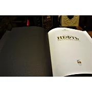 Нефть. Вчера, сегодня, завтра. В футляре — книга в коже — оригинальный подарок — фотография 2