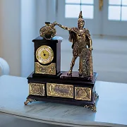 Каминные часы «Цезарь» из долерита и яшмы — необычный подарок — фотография 1