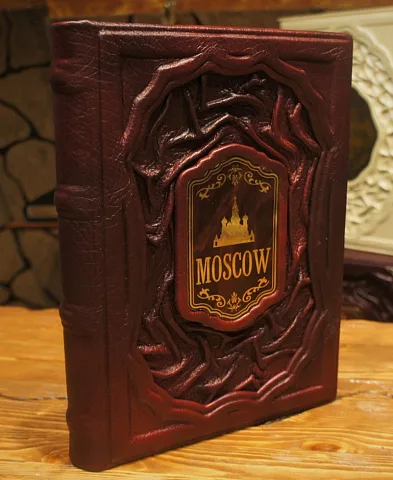 Москва на английском языке — историческое издание — оригинальный подарок