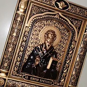 Икона резная Мирон Критский — оригинальный подарок — фотография 3