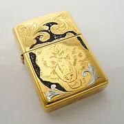 Зажигалка Zippo оригинал "Охота на медведя" — красивый подарок — фотография 2