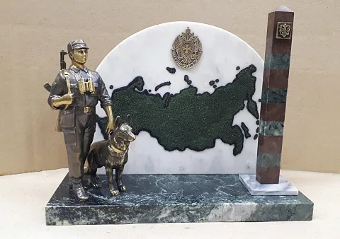 На память: Бронзовый сувенир «Рубежи России»