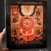 Икона деревянная "Всевидящее око Божие" — оригинальный подарок — фотография 1