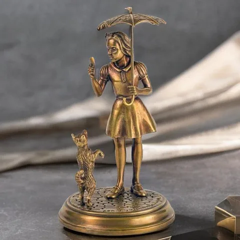 Бронзовая композиция «Девочка с собачкой» под зонтом — оригинальный подарок