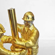 На память: Бронзовая композиция «Нефтяники» с яшмой и позолотой — фотография 2